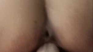 Tinder slut fucks a huge dick on first date!