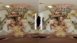 Naughty America – Kinky Hotties get their pussies stuffed!