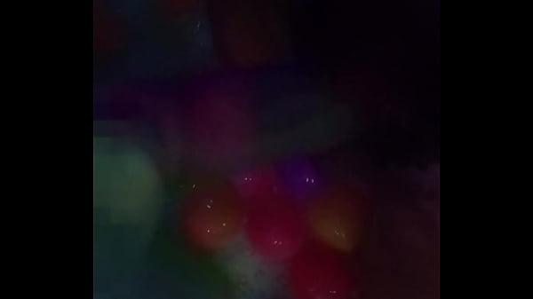 Rica mamada en el jacuzzi