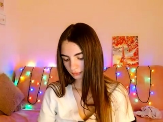Webcam brunette solo masturbation