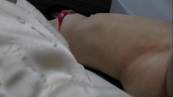 Japonesa casada gozando muito no oral delicioso, o grelo adora ser chupado