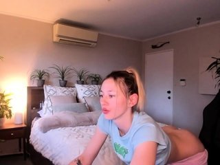 blonde teen pregnant girl has her pussy masturbated