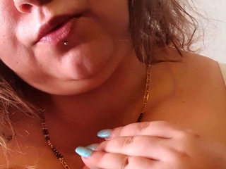 Amateur Blonde With BIG BOOBS Hot Free Cam Show