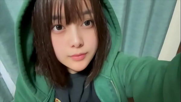 最近寒いから性欲が増してるかも…おまんこを触ってオナニーがやめられない。