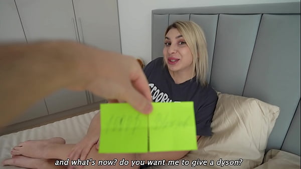 stepmom loses pussy in tik tok game!